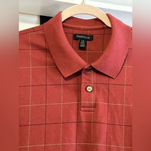 Mens Van Heusen Collard Shirt with Squared designs - Picture 3 of 5